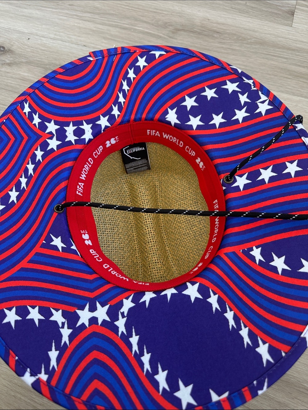 FIFA Emblem Paper Straw Hat - Picture 3 of 6